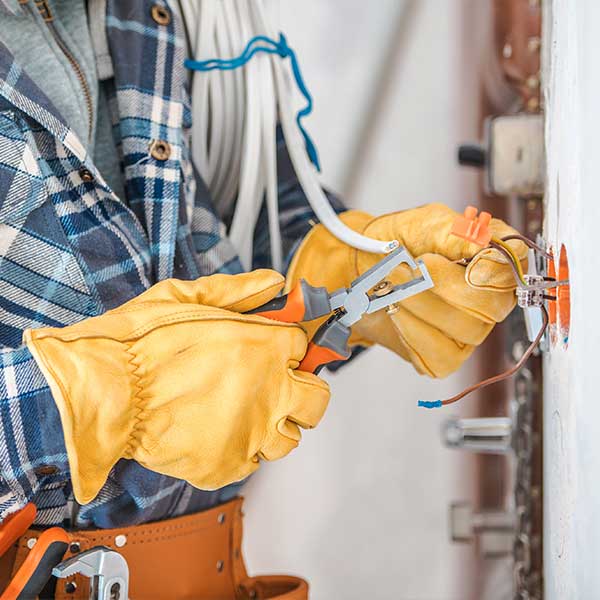 Trustworthy residential electricians in Annapolis, Maryland, ensuring safe and efficient home electrical solutions.